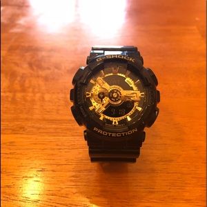 Men’s G-shock watch